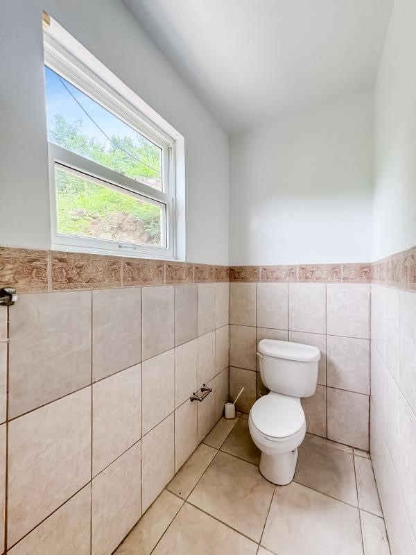 946 Horsepath 2 Bedroom Apartment
