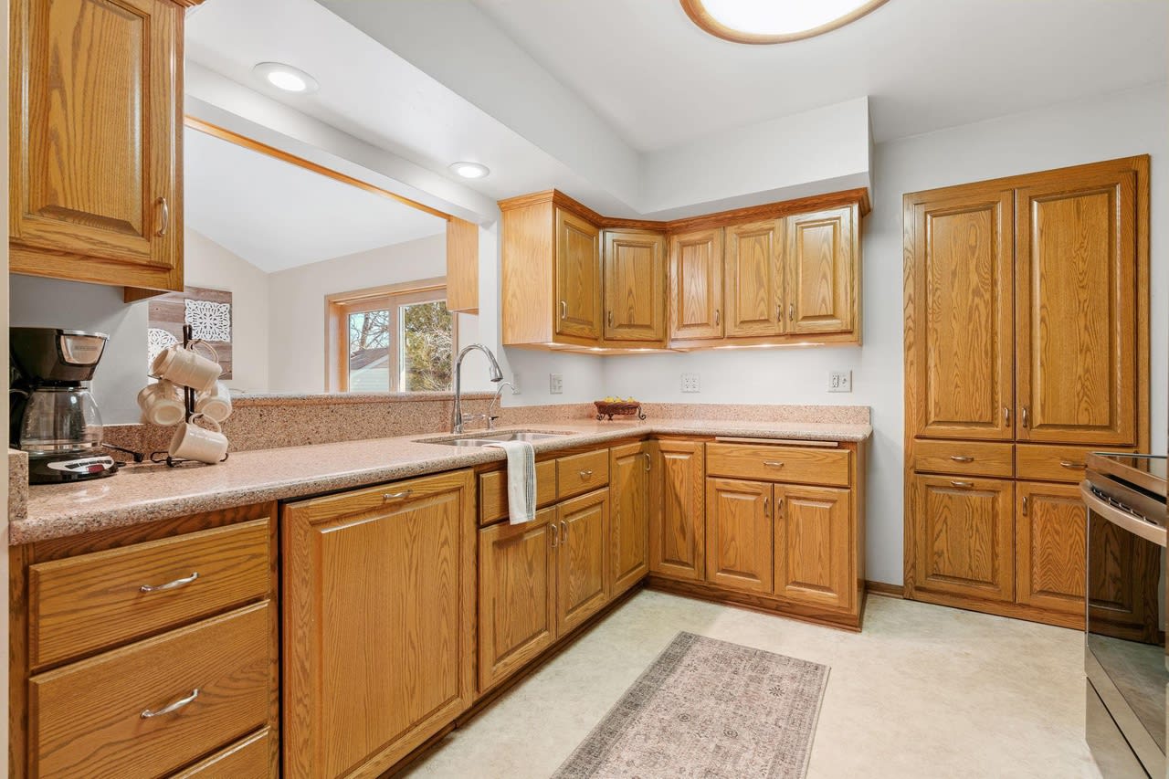3125 Croft Dr