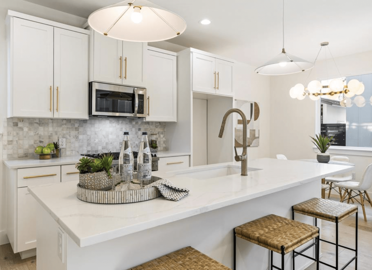 1816 W 11th Unit B