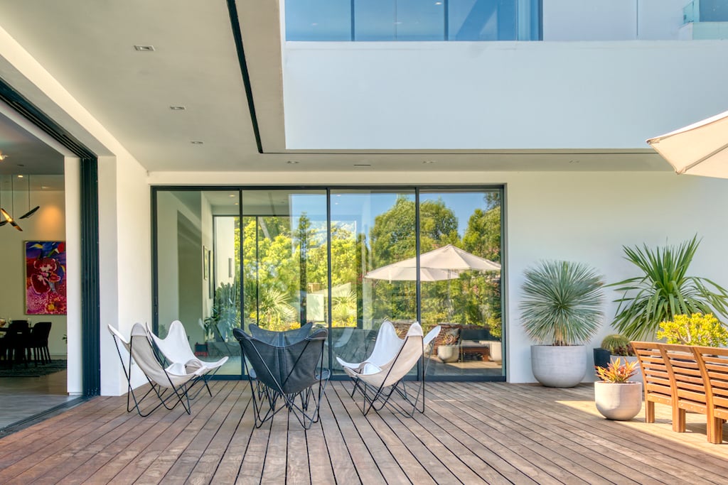 Eminence Horizon