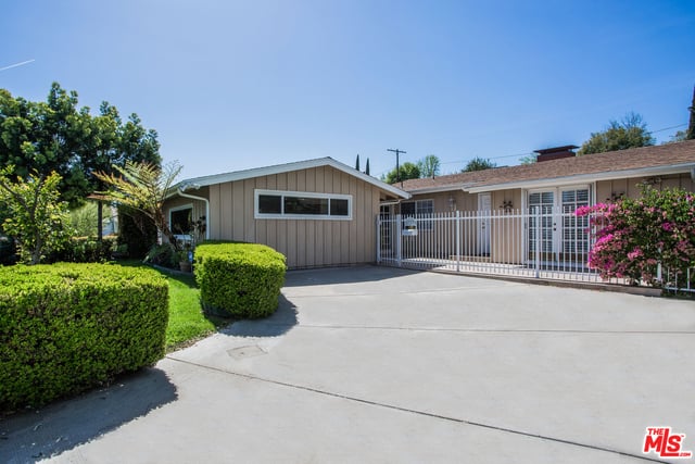5327 Buffalo Avenue