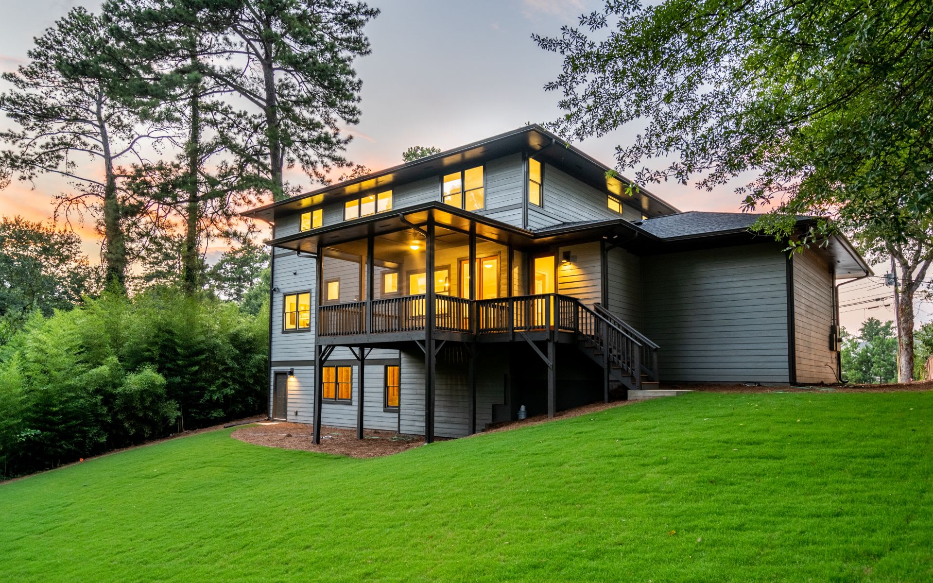 2334 Paces Ferry Rd SE