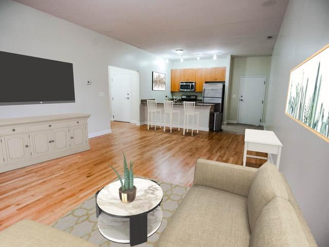 757 W. Liberty #107