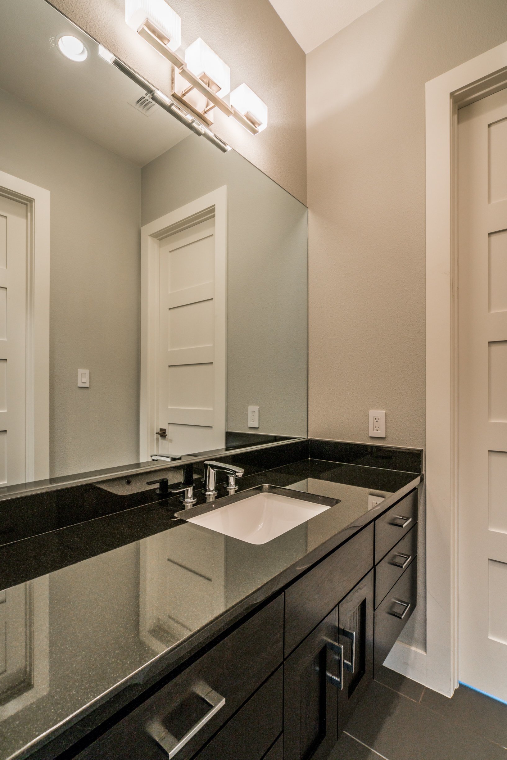 Private Address, Austin, TX 78738
