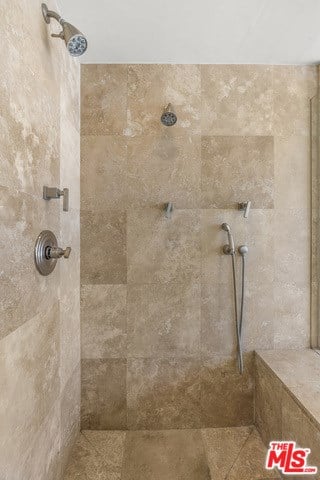 Luxe Cascade