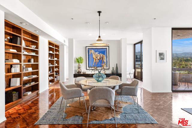 Stunning and Spacious Condominium In The Mirabella