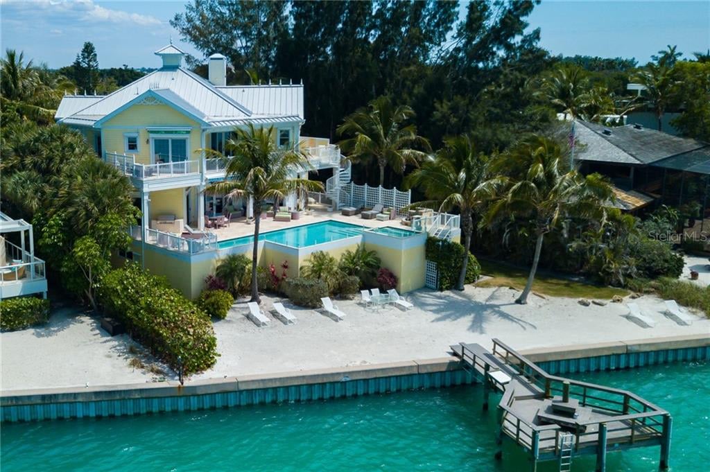 Estate on Lido Shores