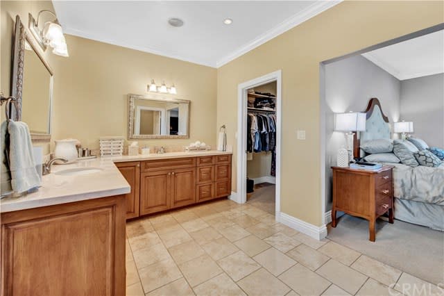 296 E Bay, Costa Mesa