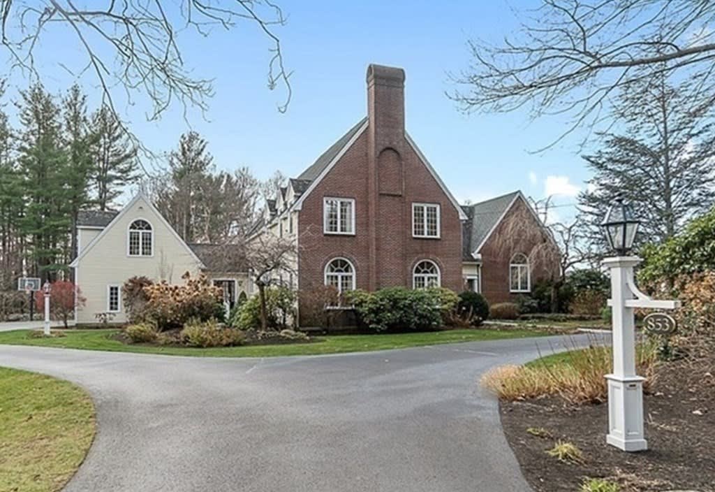 853 Strawberry Hill Road