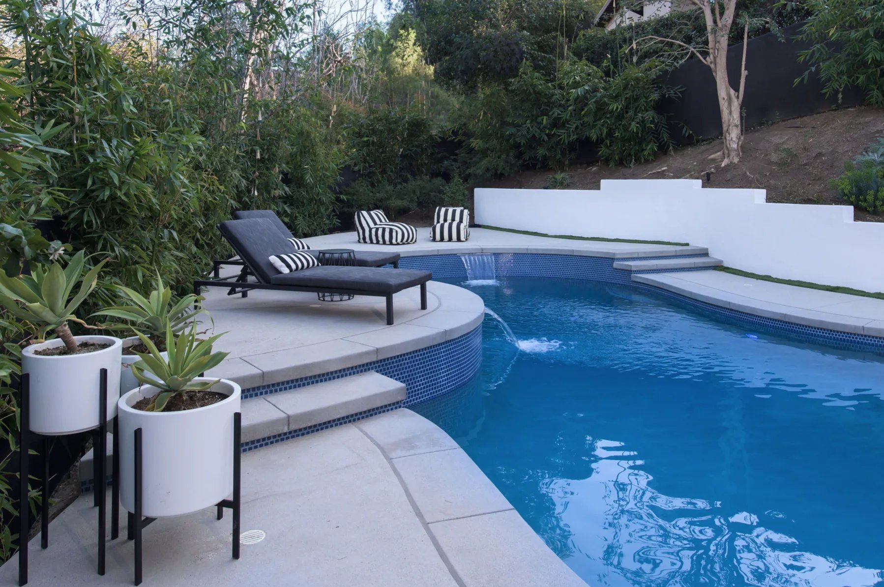 3901 ½ Ventura Canyon