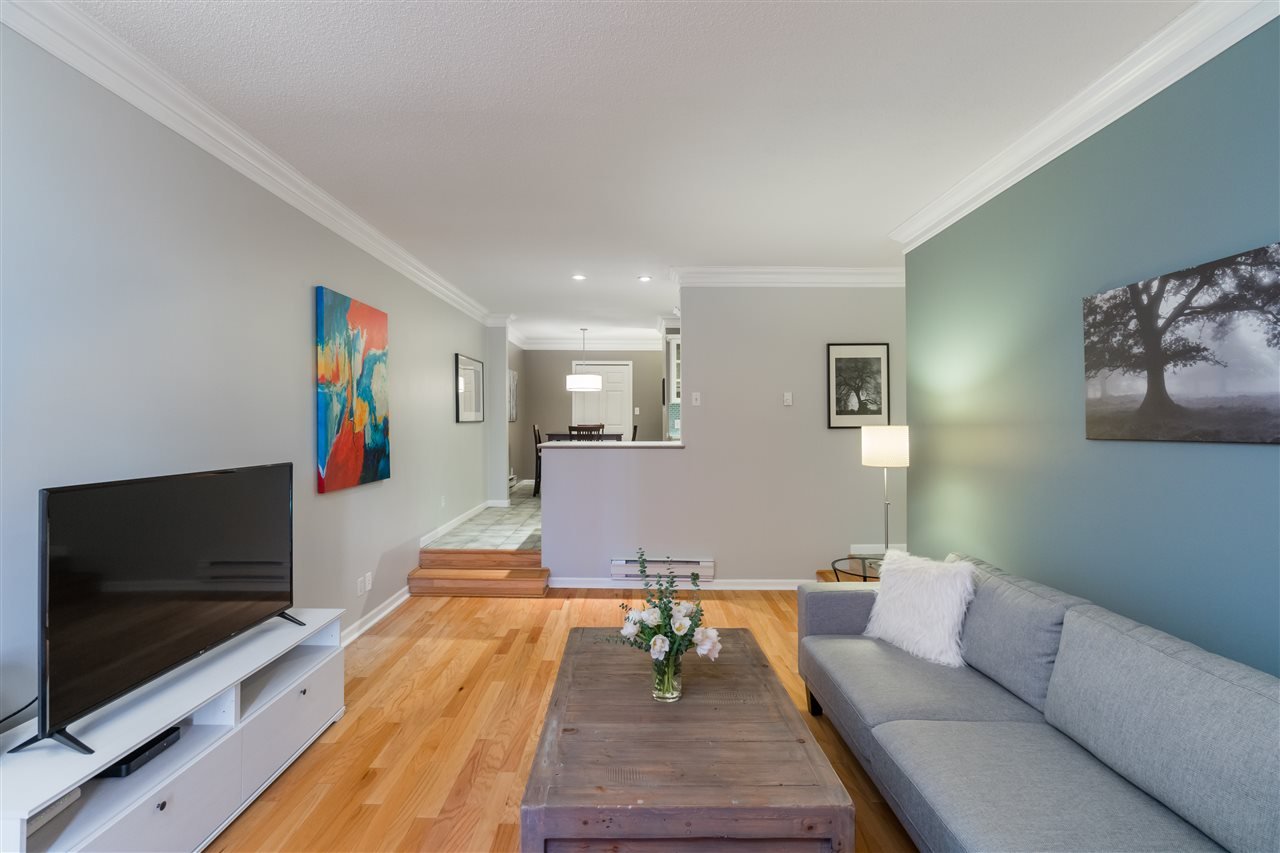 301-1640 W 11th Ave
