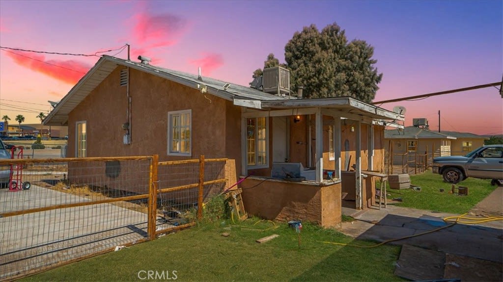 581 Victor Ave