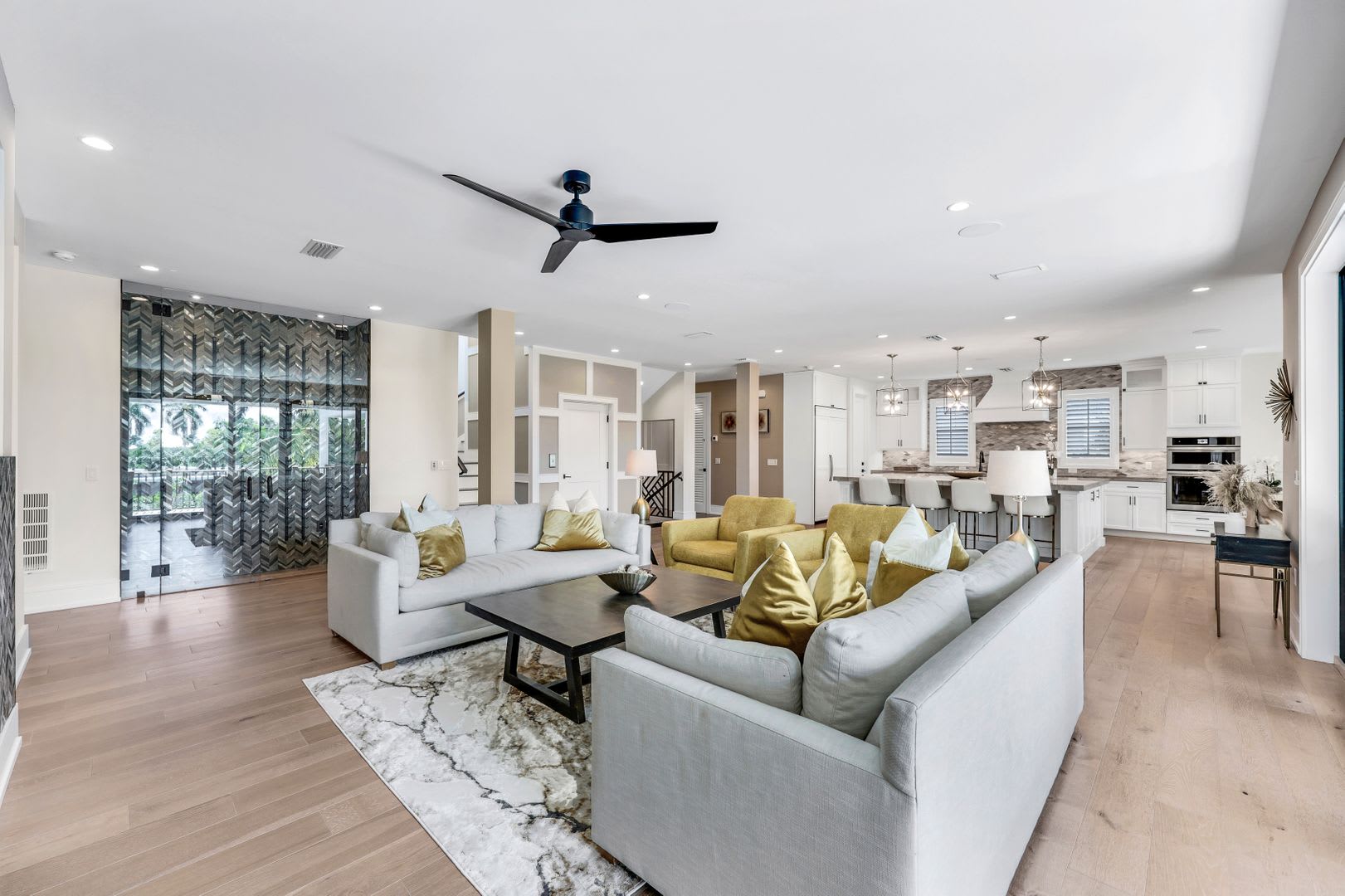 241 Willow Ave, Anna Maria, Florida, 34216