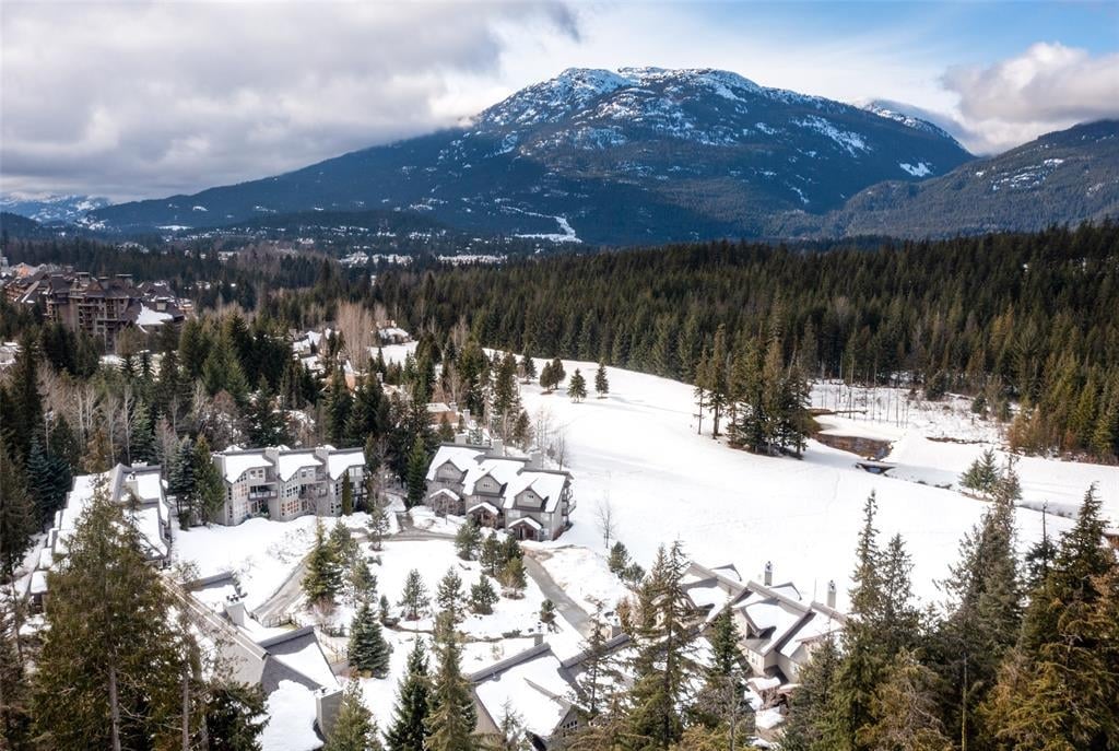 13-4644 Blackcomb Wy