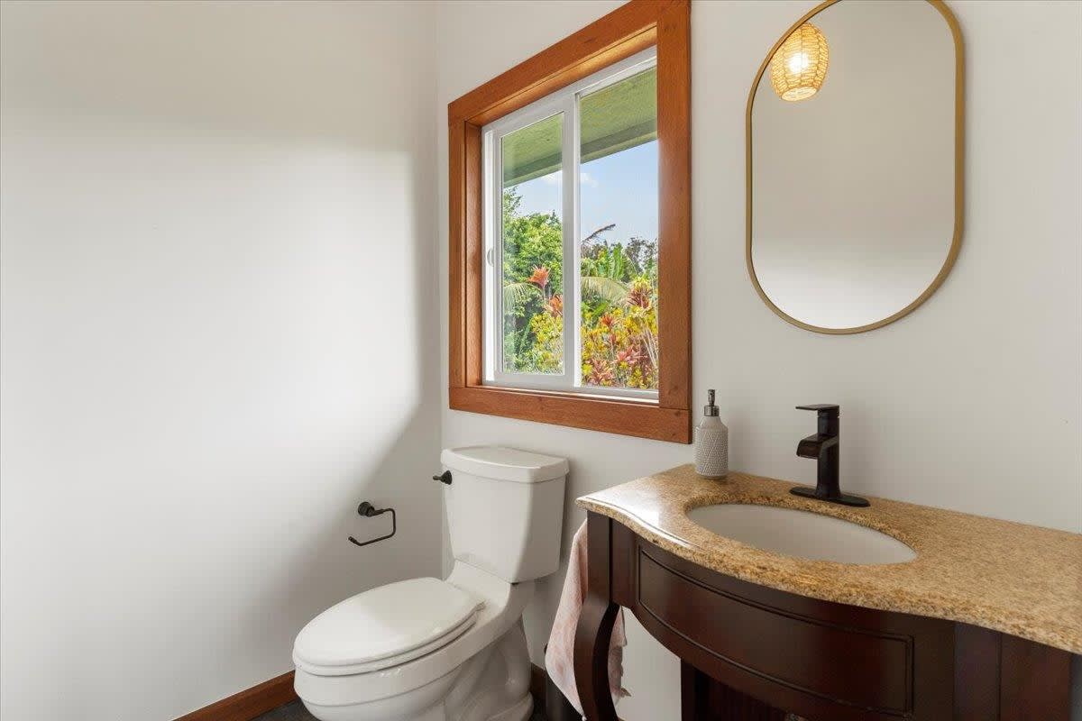 60 Koolau Rd  