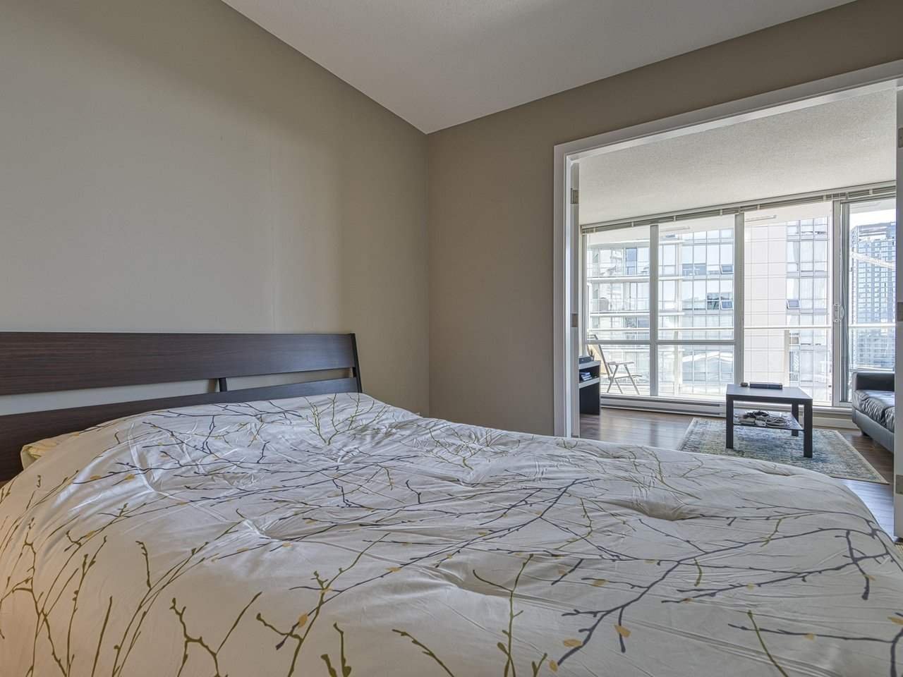 2201-13688 100 Avenue, Surrey