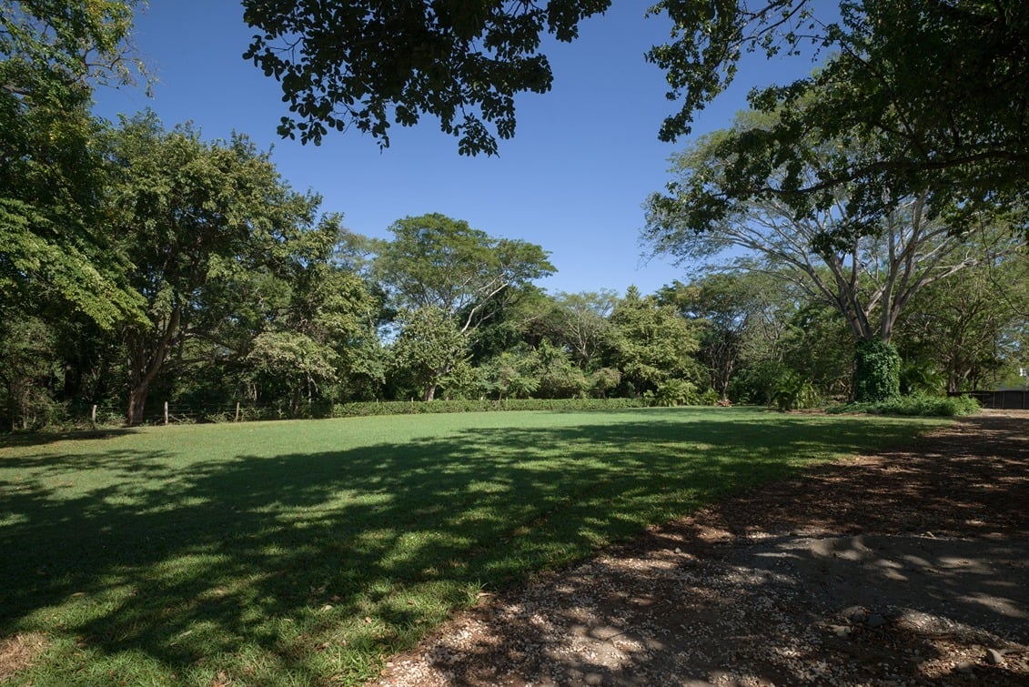 Luxury Titled Beachfront Lot, Hacienda Pinilla, Guanacaste