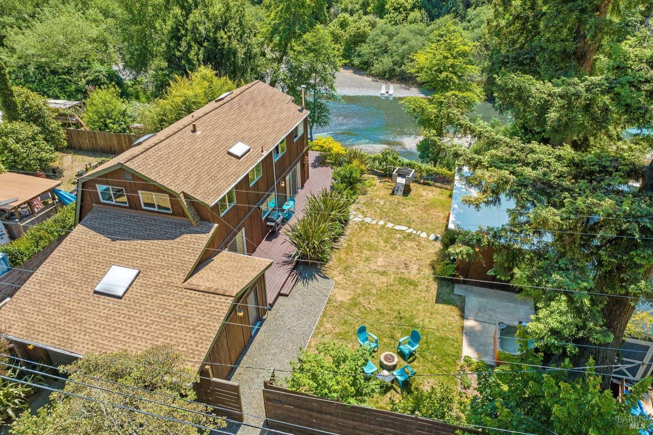 705 Austin Creek Rd