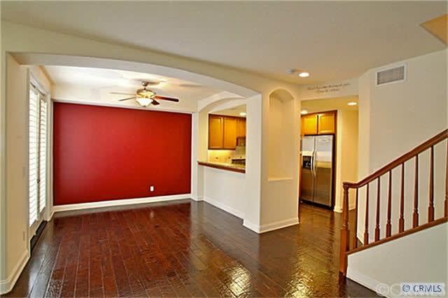 7253 Richard Ct