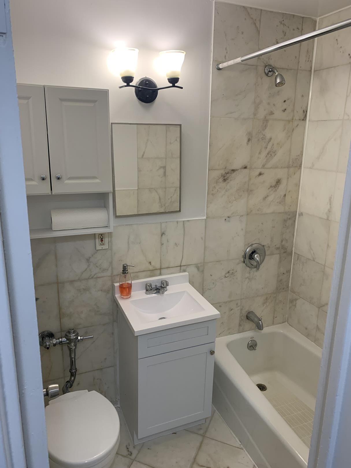 156 East 85th Street, Apt 3-A
