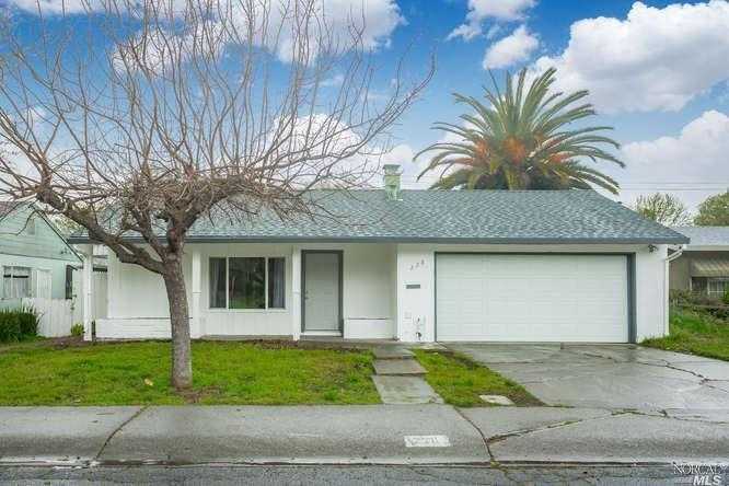 228 Cottonwood Drive