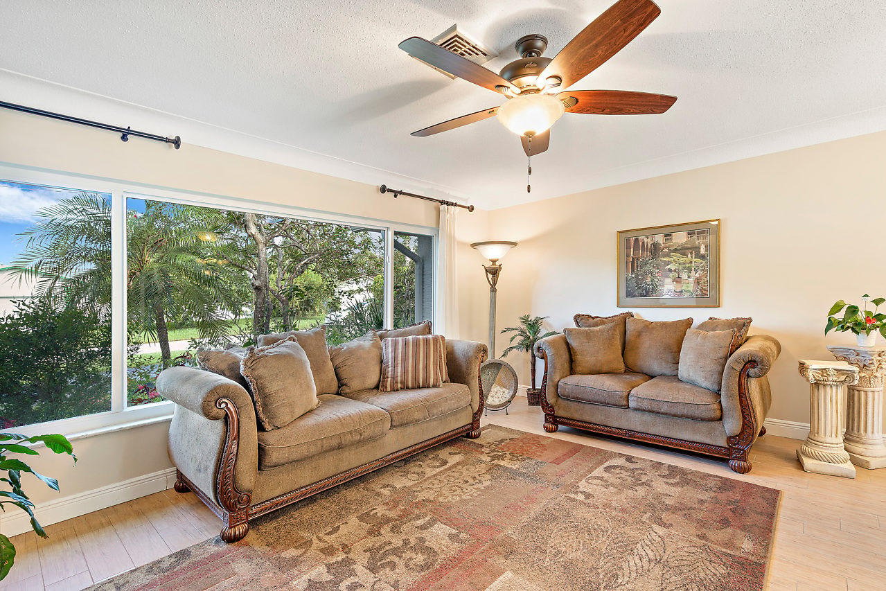 1045 NW 6th Ave
