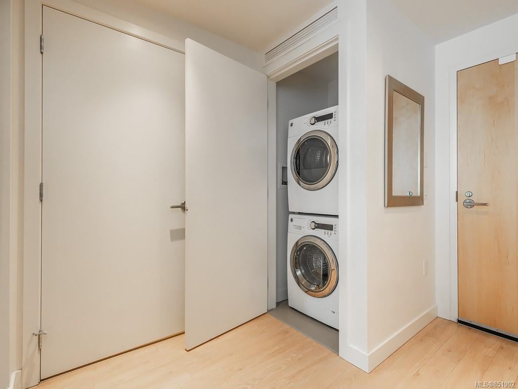 404-646 Michigan St