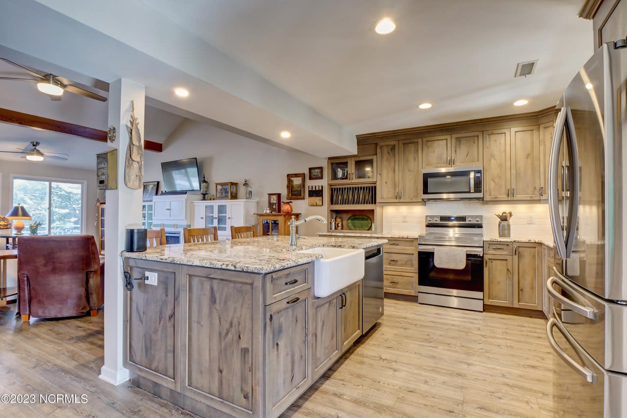 205 Bridgers Ave