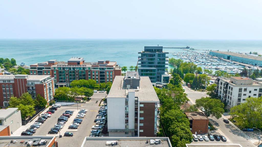 70 Port St E, Mississauga