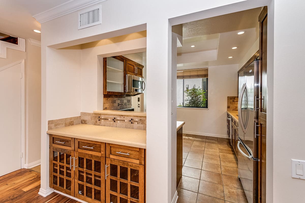 10793 Ashton Ave Unit: 8