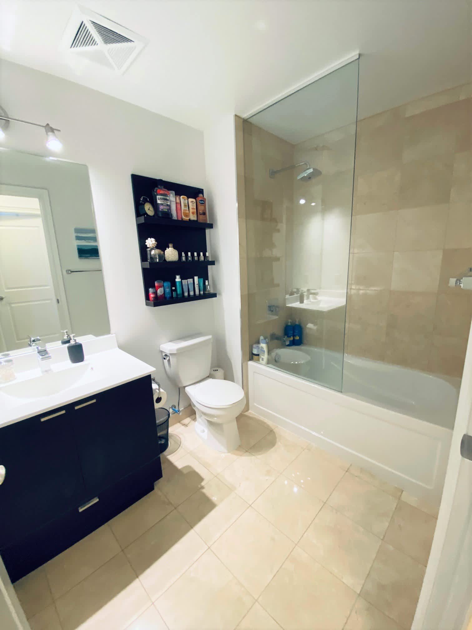 16 Brookers Lane Unit: 1210