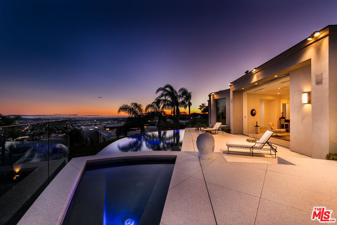 House Majestic