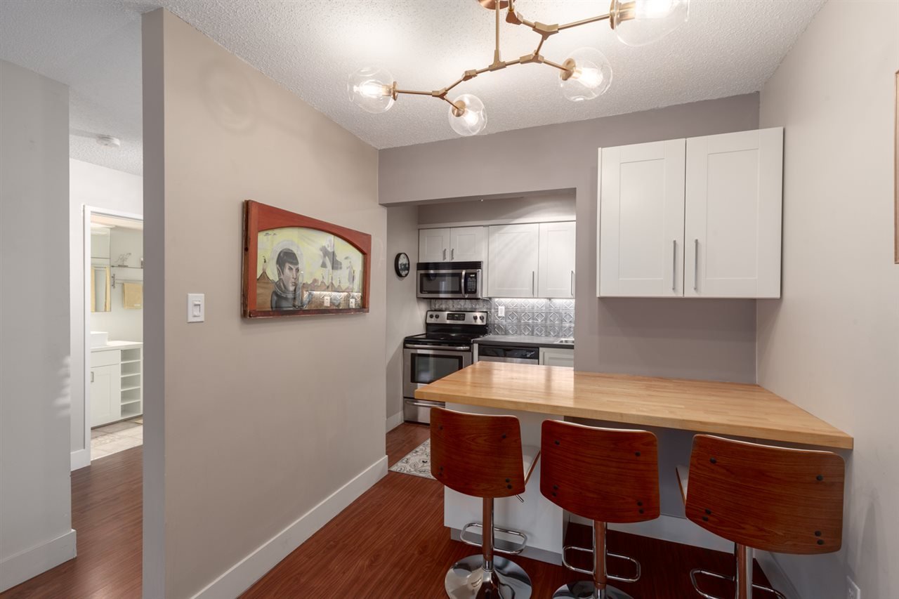 307-1718 Nelson St