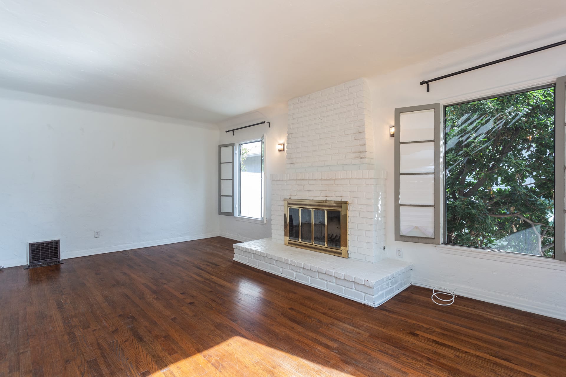 1769 S Shenandoah St, Beverlywood