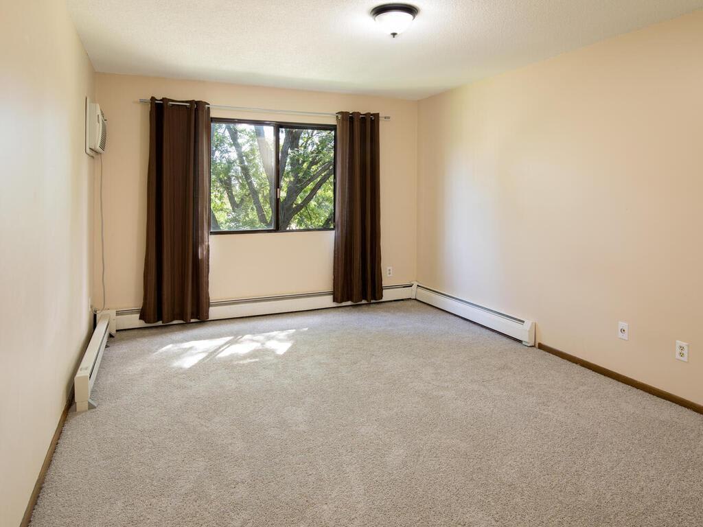 4101 Parklawn Ave Unit 320