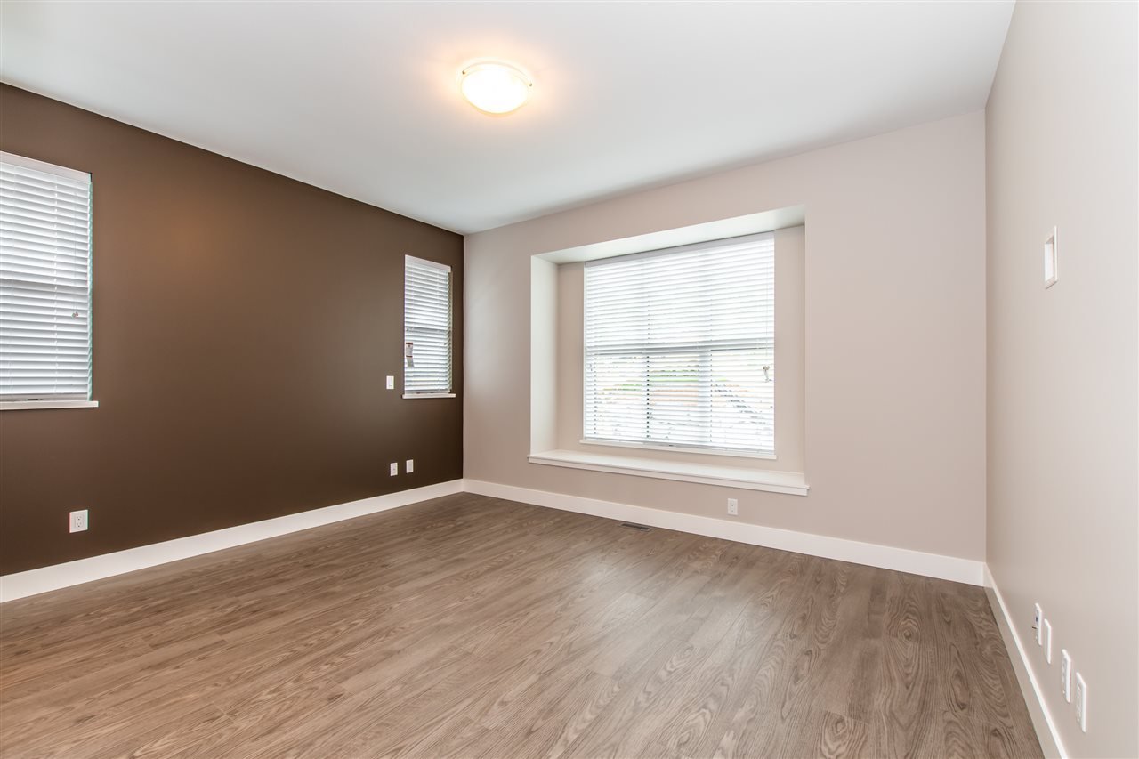 11-8295 Nixon Rd