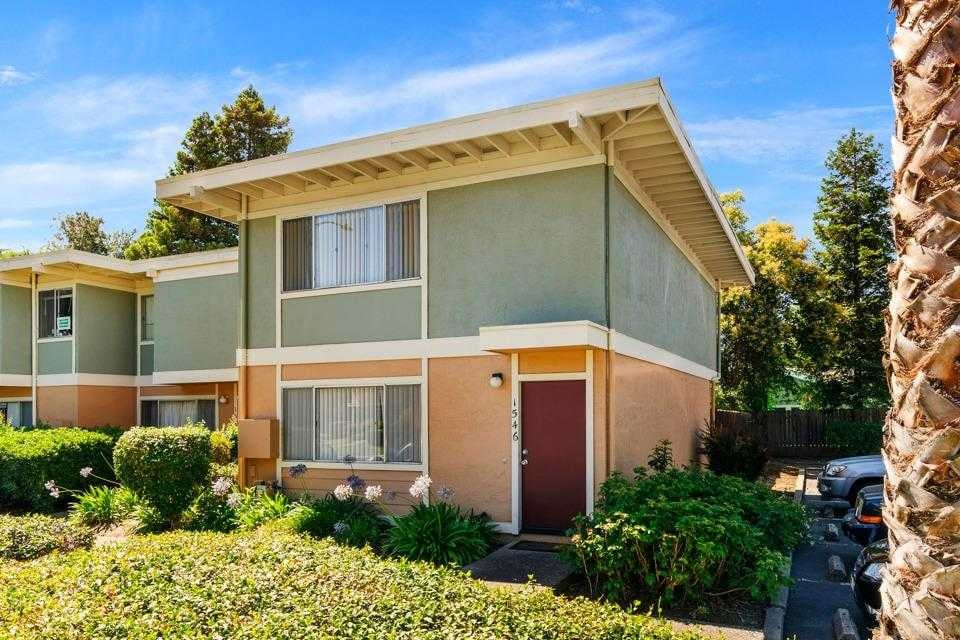 1546 Drake Drive