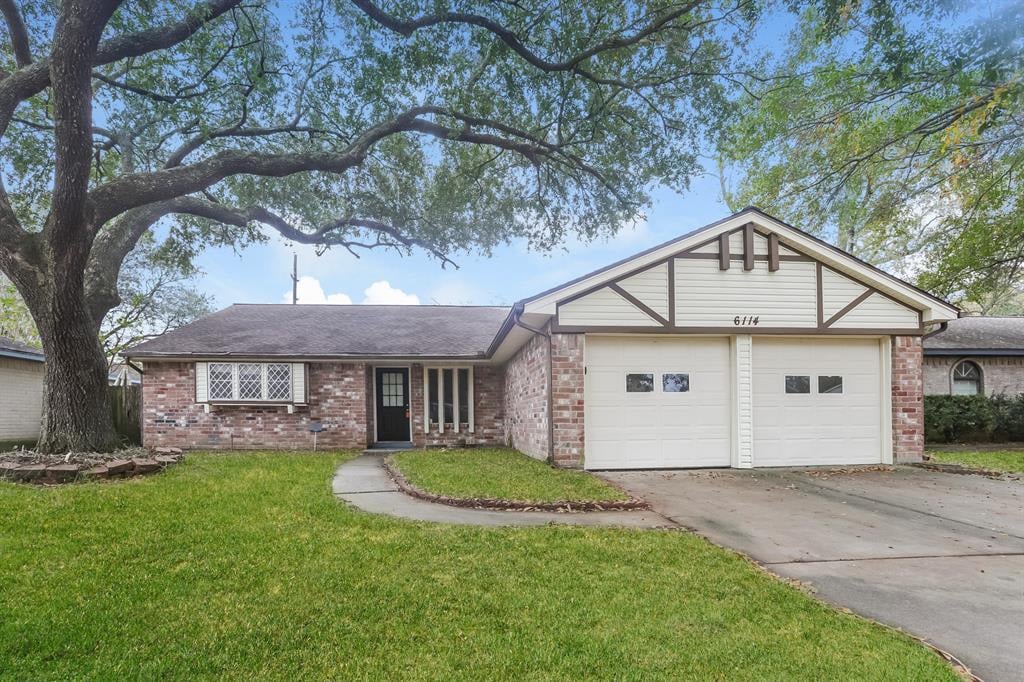 6114 Knotty Post Ln