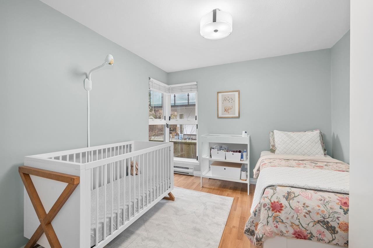 205-2212 Oxford Street, Vancouver