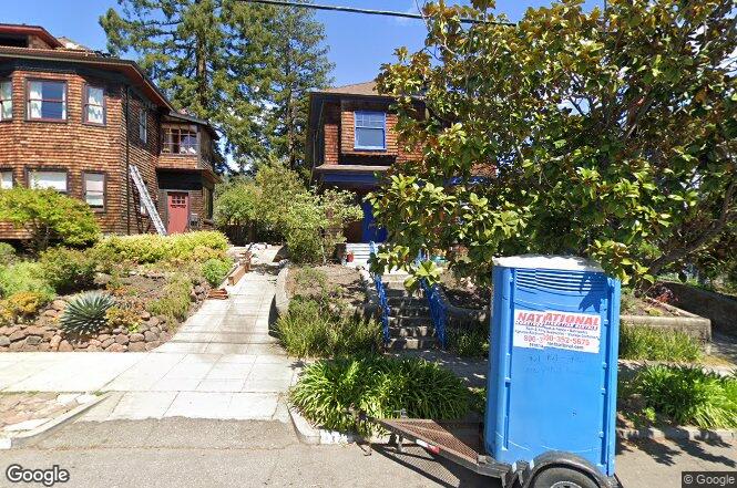 1321 Walnut St