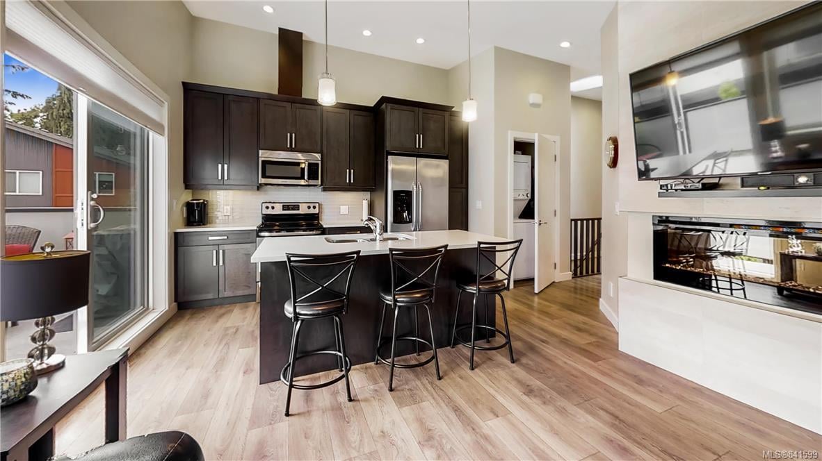 106-1021 Springboard Pl, Langford