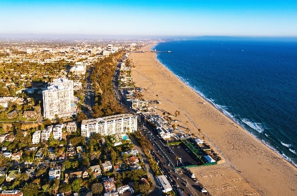 Penthouse in Hollywood Legend’s Building Asks $15 Million