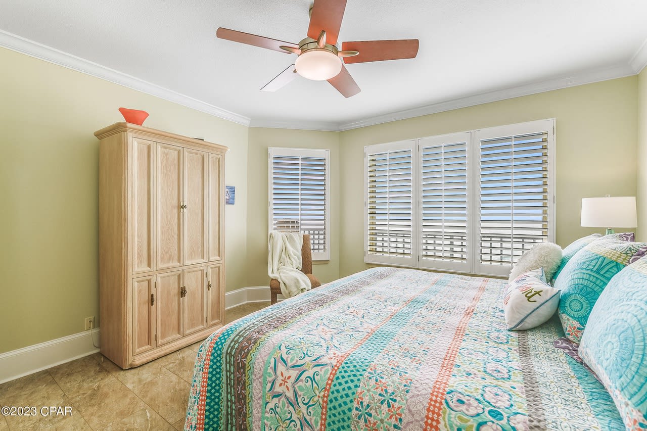 6323 THOMAS Drive Unit 802A