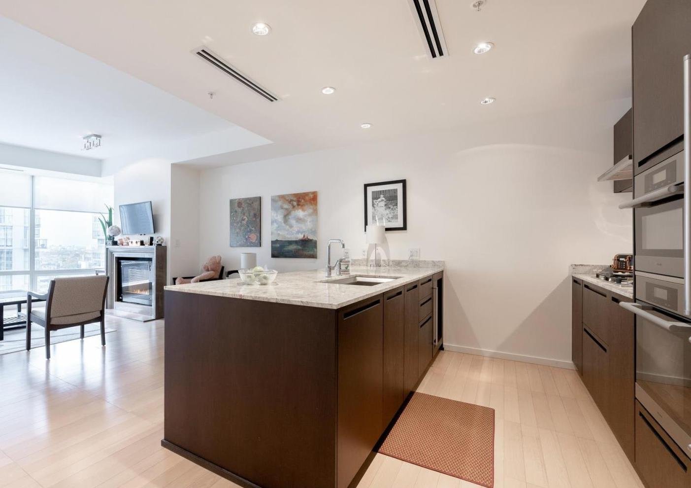 Suite 2604 -180 University Avenue