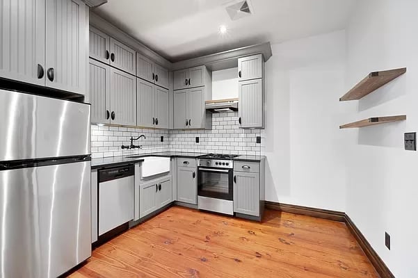 235 Kent Avenue Unit: 2B