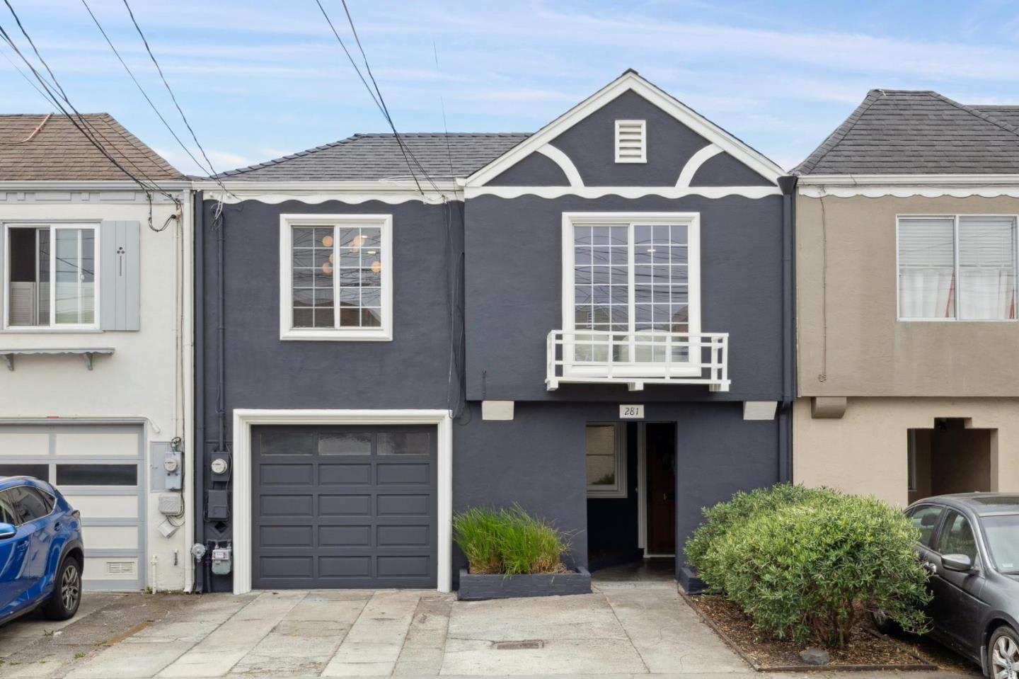 281 Village WAY