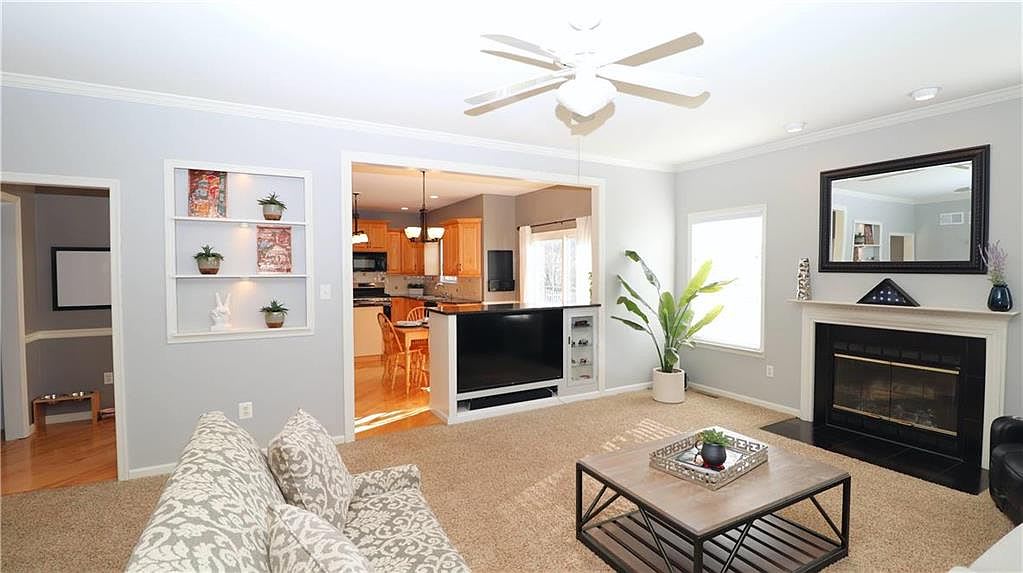 2374 Bordeaux Drive