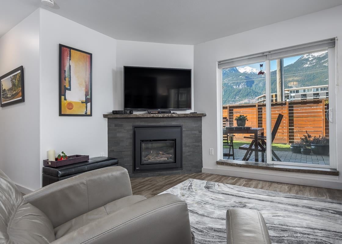 112-1466 Pemberton Ave