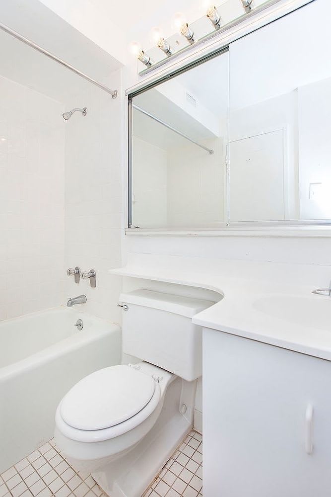 153 East 32nd Street