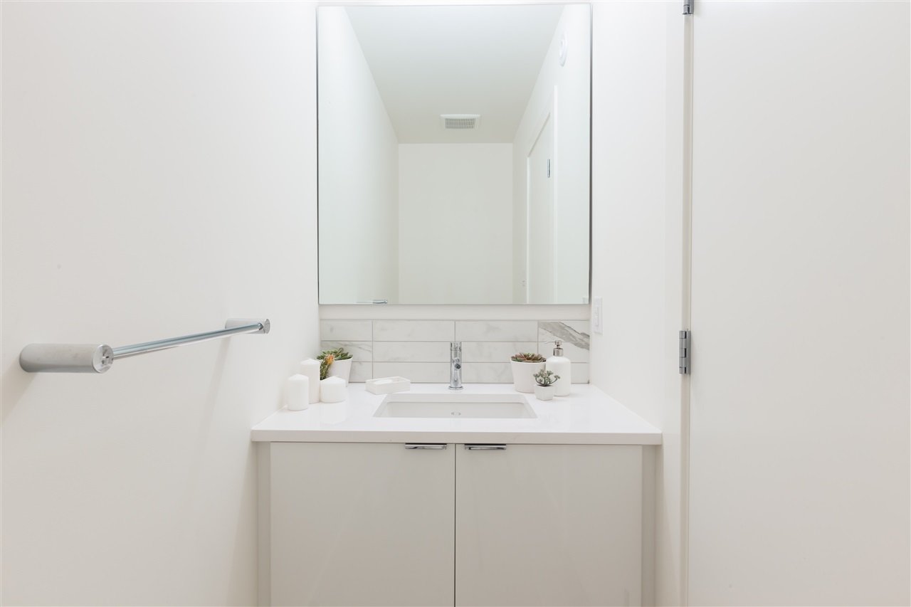 38-3595 Salal Dr